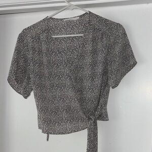 Lush Monochrome Speckled Wrap Blouse